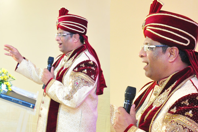 Bro Andrew Richard & Sis Hanna Celebrated their 25th Silver Jubilee Wedding anniversary with great grandeur at the Prayer Center in Mangalore here on May 04th, 2018 amidst a large number of devotees.